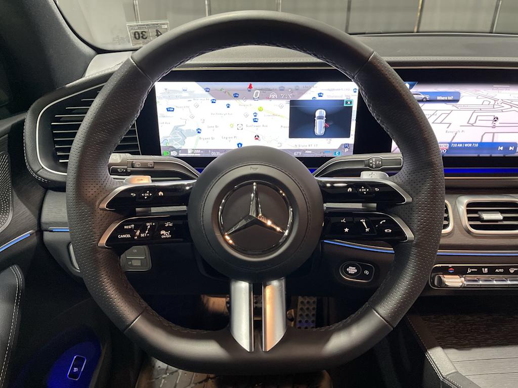 Thumbnail: 2025 Mercedes-Benz GLS - 9