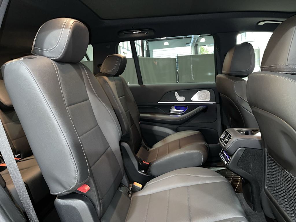 Thumbnail: 2025 Mercedes-Benz GLS - 31