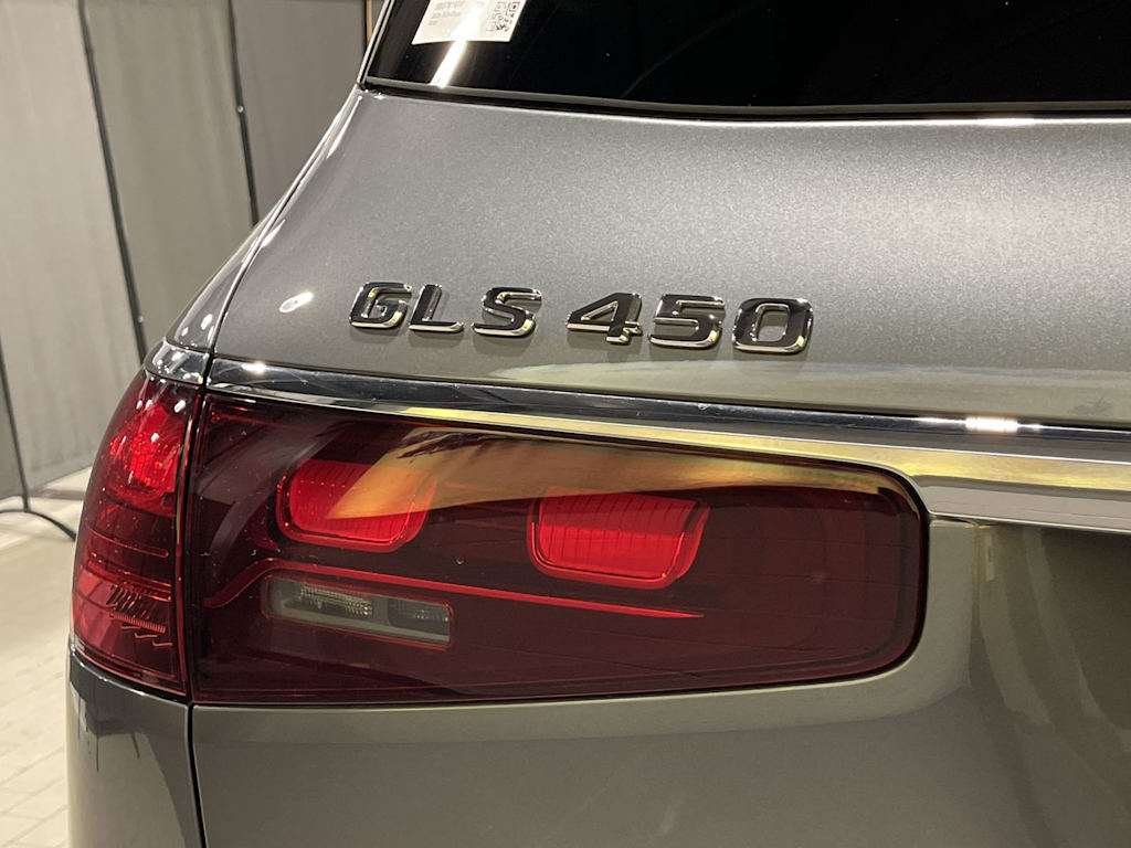 Thumbnail: 2025 Mercedes-Benz GLS - 30