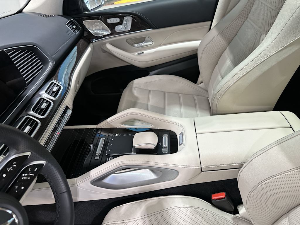 Thumbnail: 2026 Mercedes-Benz GLS - 32