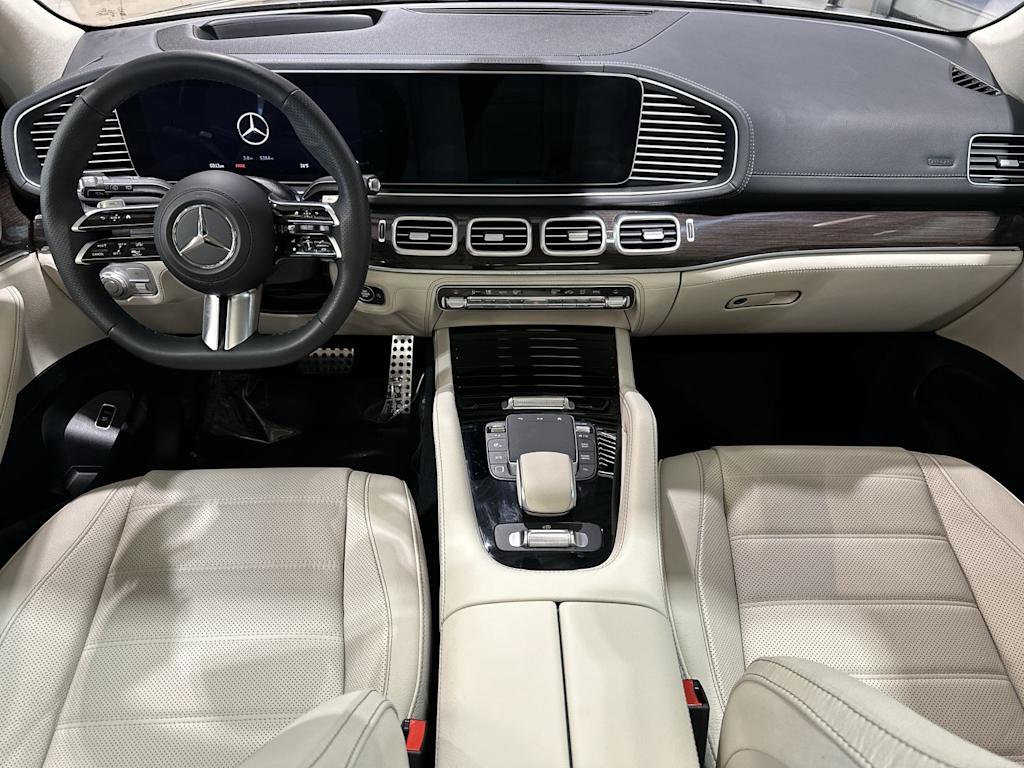 Thumbnail: 2026 Mercedes-Benz GLS - 2