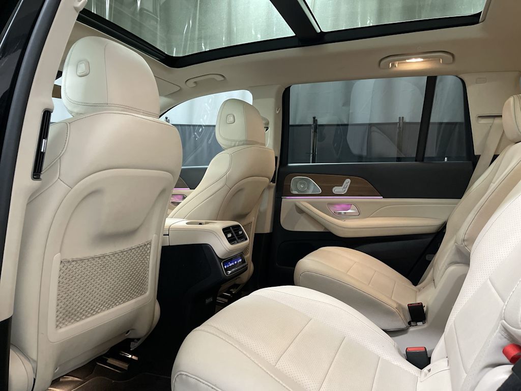 2021 Mercedes-Benz GLS 450 13