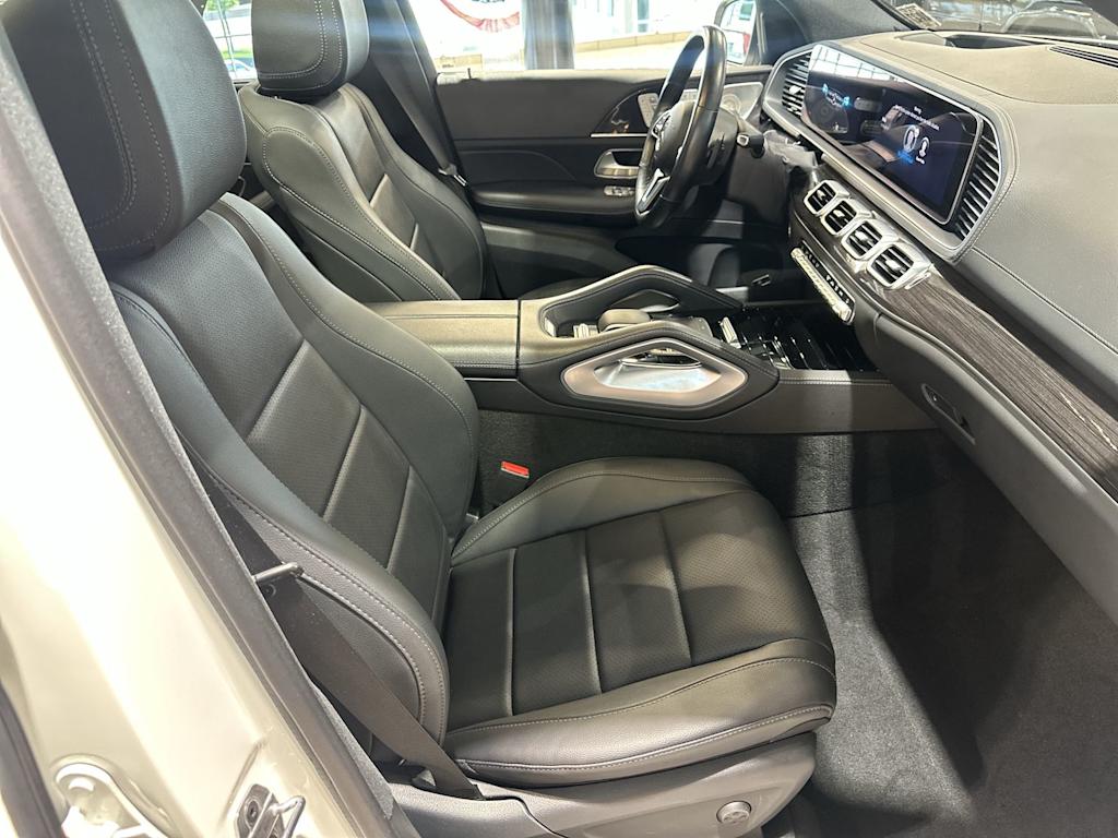 Thumbnail: 2023 Mercedes-Benz GLS - 31