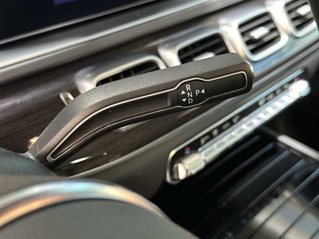 Thumbnail: 2023 Mercedes-Benz GLS - 33