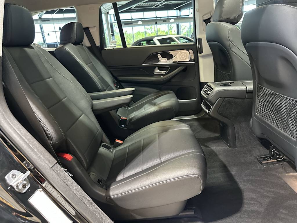 Thumbnail: 2023 Mercedes-Benz GLS - 30