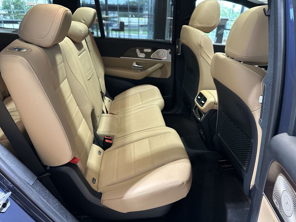 Thumbnail: 2024 Mercedes-Benz GLS - 31