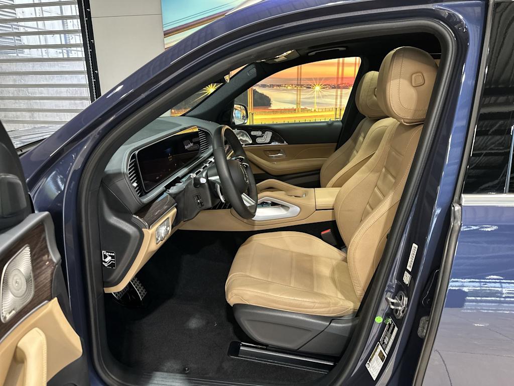 Thumbnail: 2024 Mercedes-Benz GLS - 11