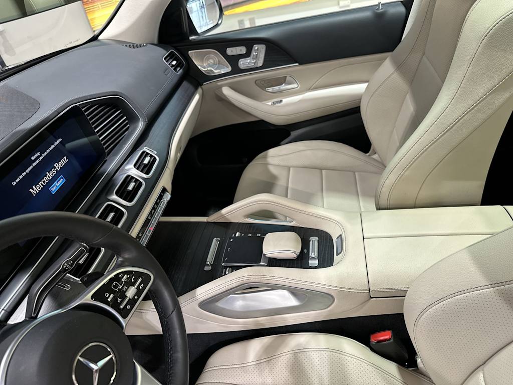 Thumbnail: 2022 Mercedes-Benz GLS - 32