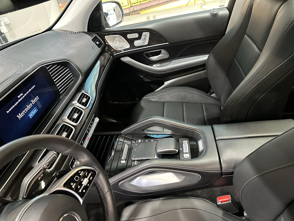 Thumbnail: 2023 Mercedes-Benz GLS - 31
