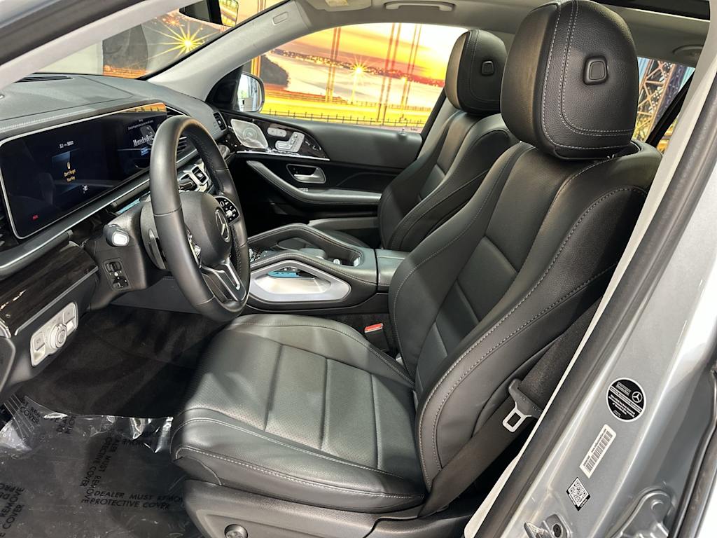 Thumbnail: 2023 Mercedes-Benz GLS - 12