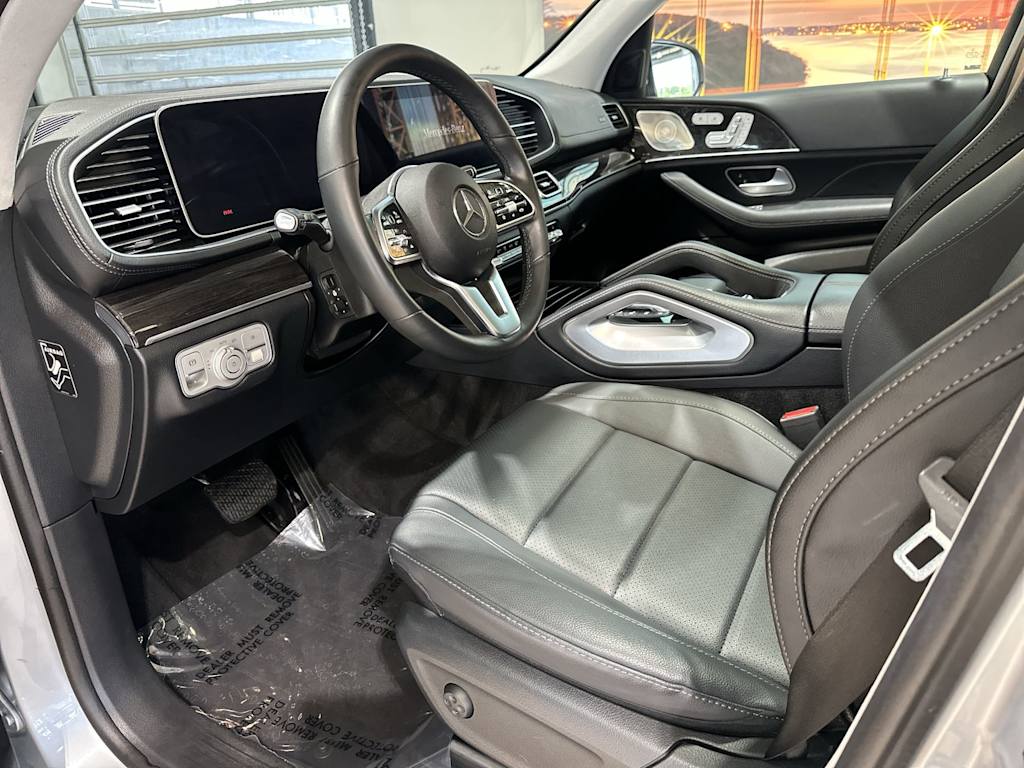 Thumbnail: 2023 Mercedes-Benz GLS - 11