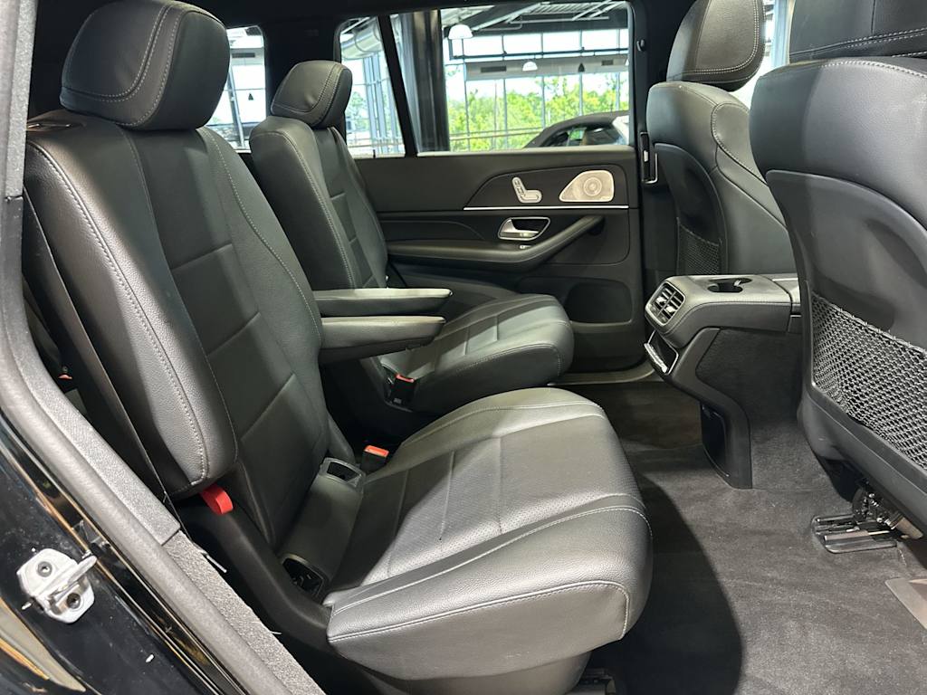 Thumbnail: 2023 Mercedes-Benz GLS - 30
