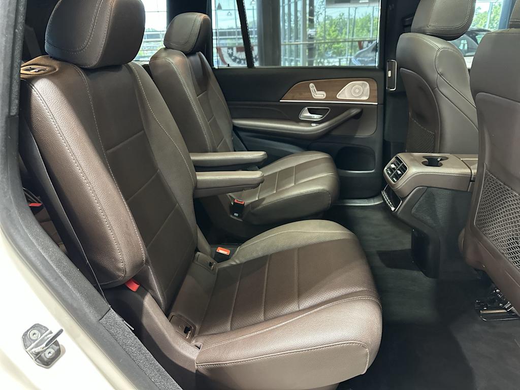 Thumbnail: 2021 Mercedes-Benz GLS - 30