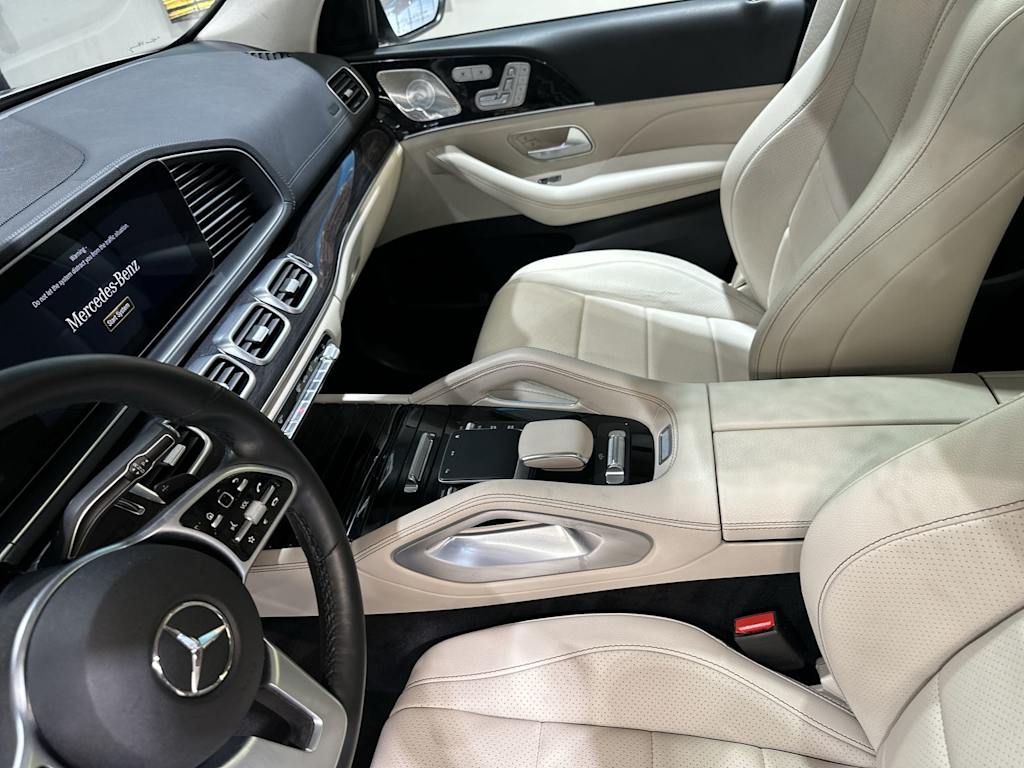 Thumbnail: 2022 Mercedes-Benz GLS - 32