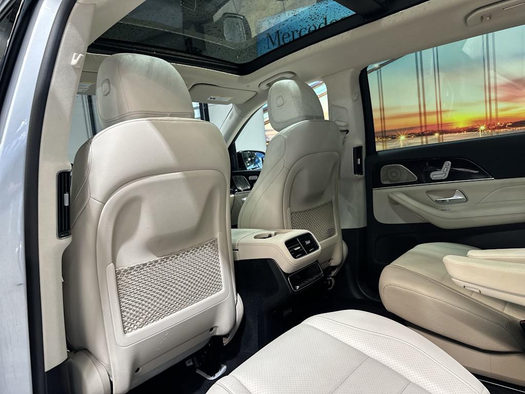 Thumbnail: 2022 Mercedes-Benz GLS - 13