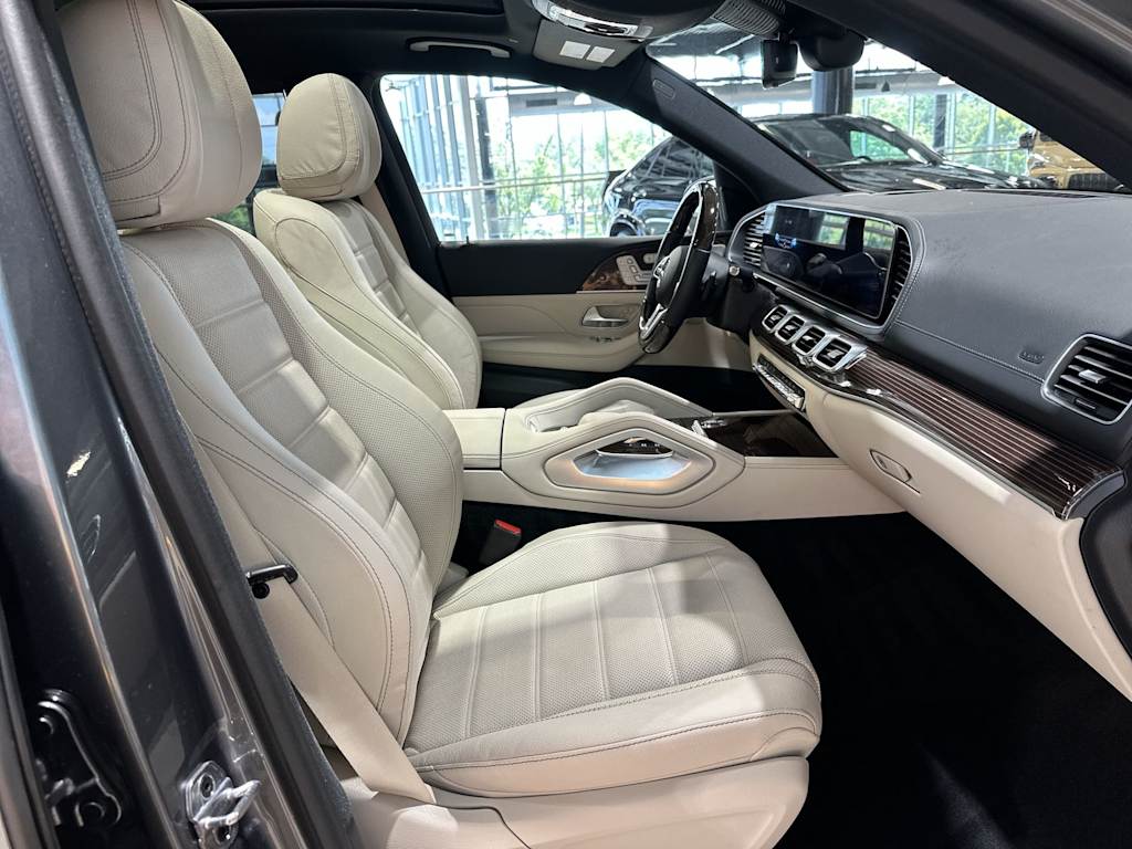 Thumbnail: 2023 Mercedes-Benz GLS - 12
