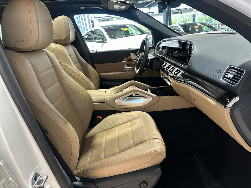 Thumbnail: 2024 Mercedes-Benz GLS - 32