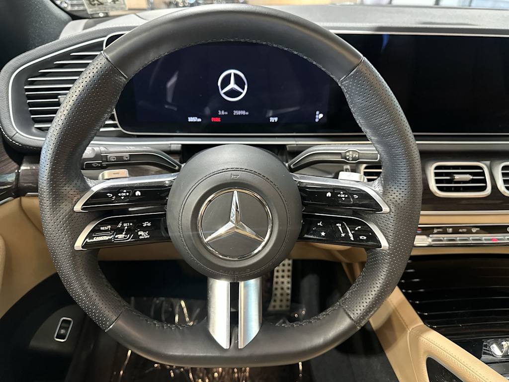 Thumbnail: 2024 Mercedes-Benz GLS - 10