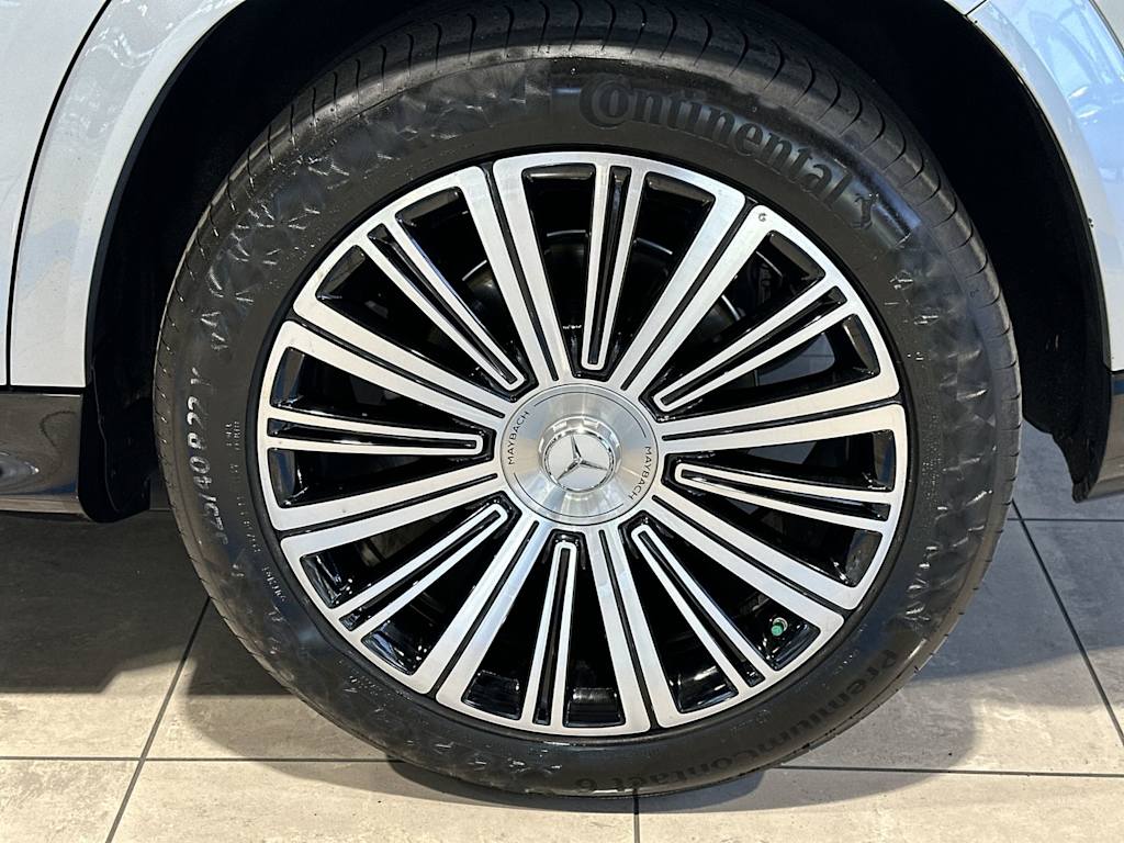 Thumbnail: 2023 Mercedes-Benz GLS - 8