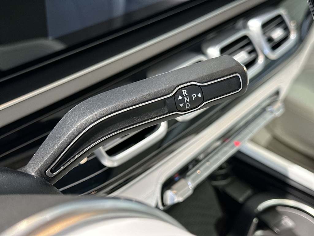 Thumbnail: 2023 Mercedes-Benz GLS - 33