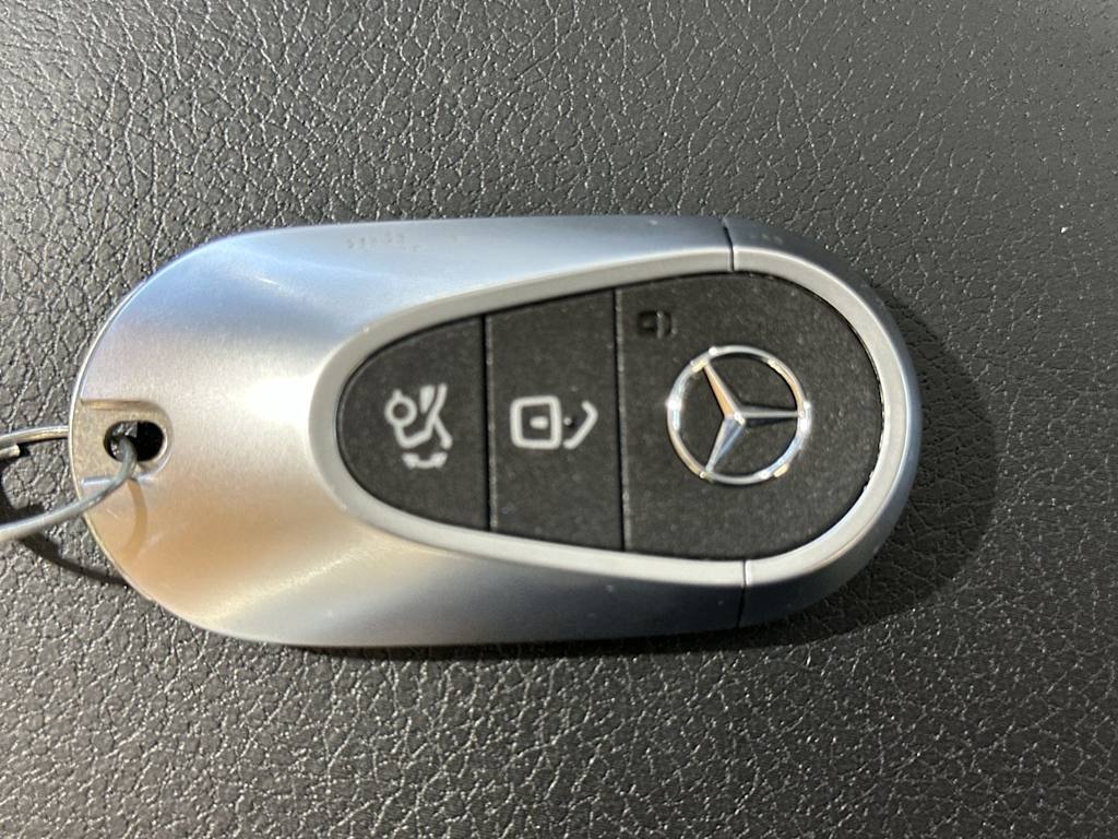 Thumbnail: 2023 Mercedes-Benz EQE - 17