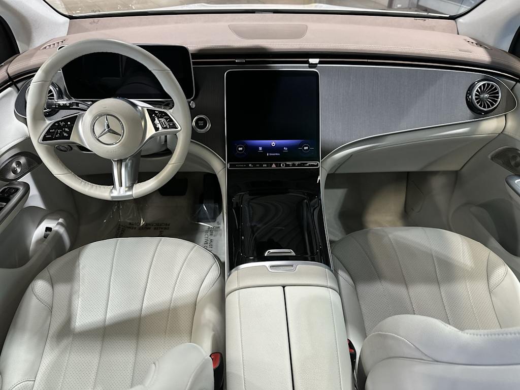 Thumbnail: 2023 Mercedes-Benz EQE - 2