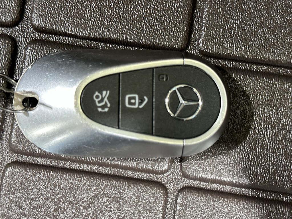 Thumbnail: 2023 Mercedes-Benz EQE - 16