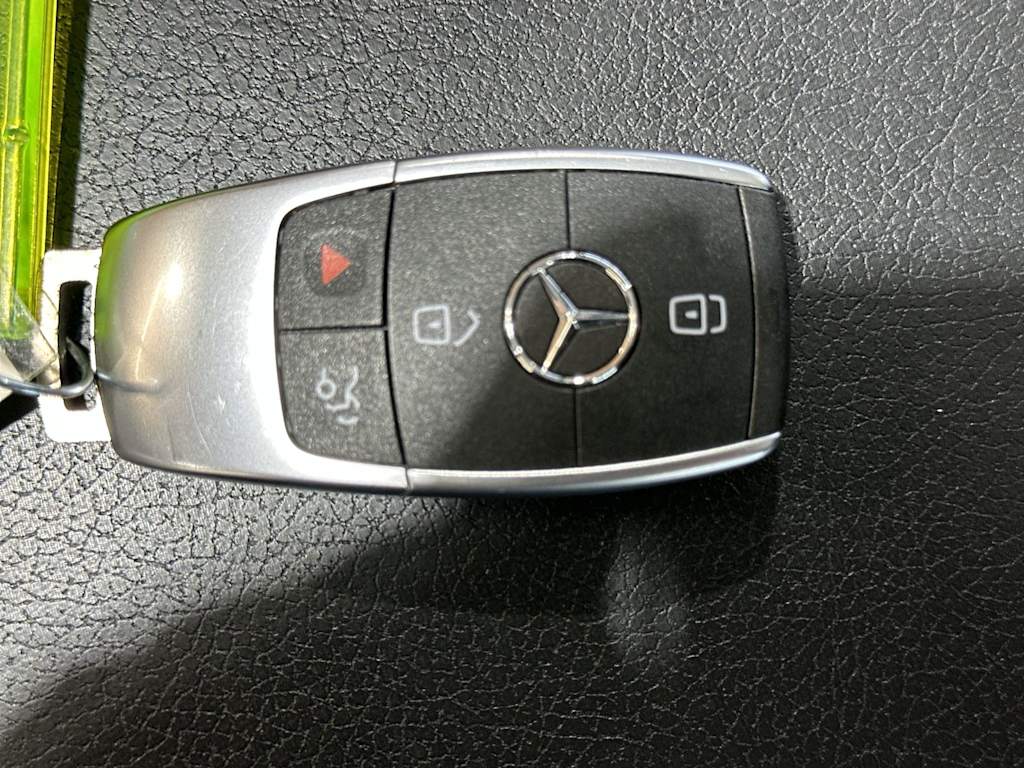 Thumbnail: 2020 Mercedes-Benz C-Class - 15