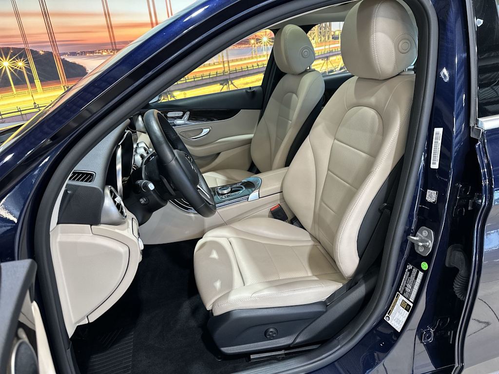 Thumbnail: 2020 Mercedes-Benz C-Class - 11