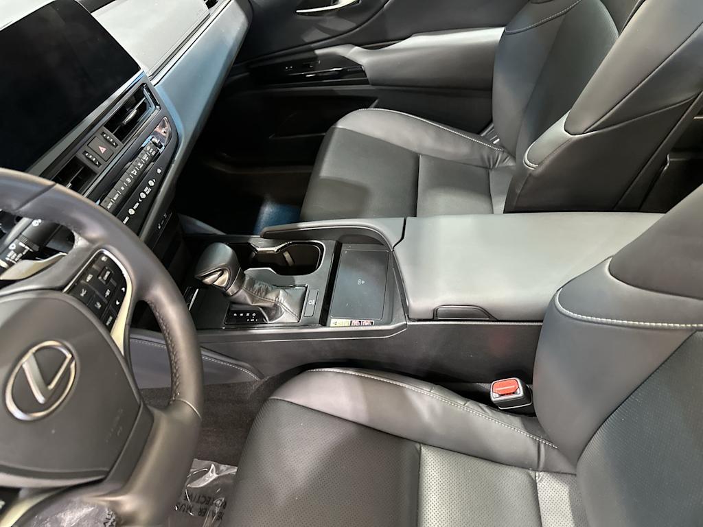 Thumbnail: 2023 Lexus ES - 33