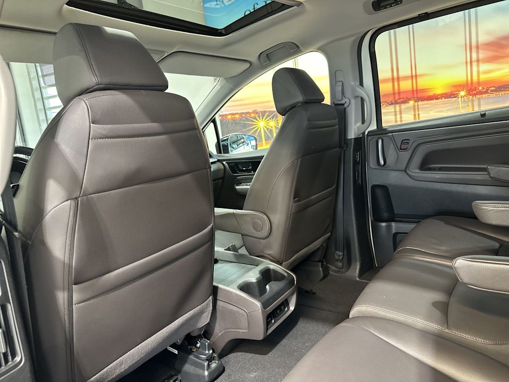 Thumbnail: 2018 Honda Odyssey - 13