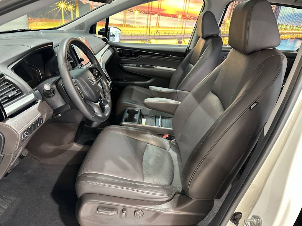 Thumbnail: 2018 Honda Odyssey - 11