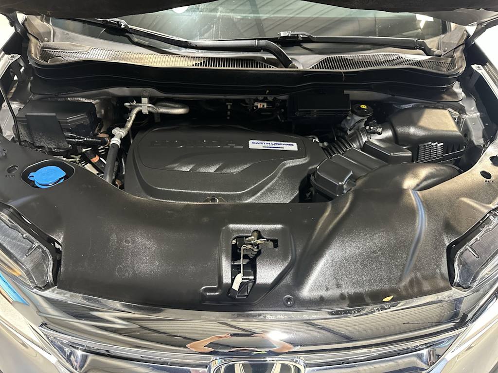 Thumbnail: 2019 Honda Pilot - 9