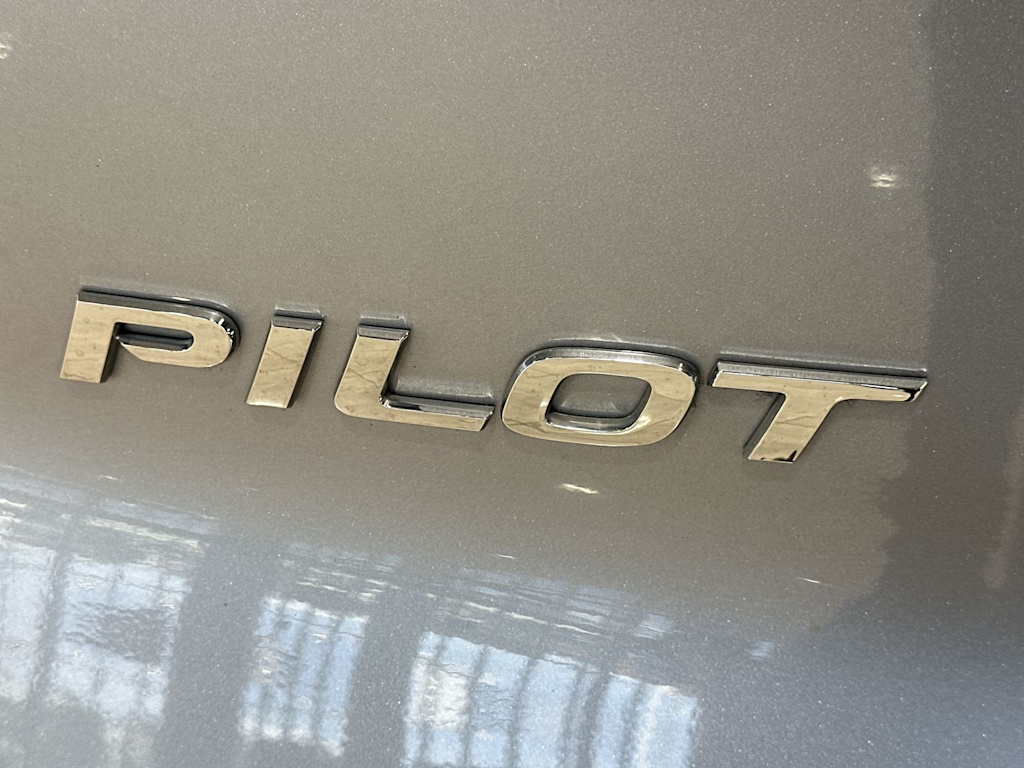 Thumbnail: 2019 Honda Pilot - 7