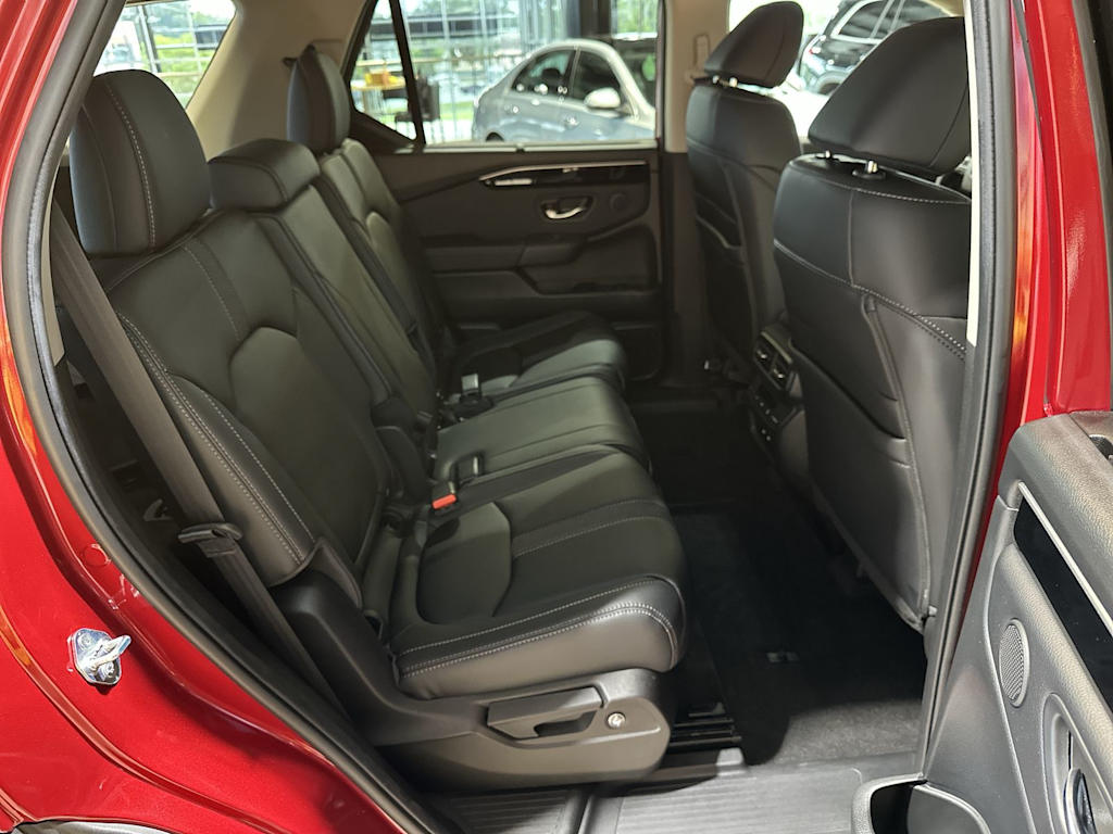 Thumbnail: 2026 Honda Pilot - 31