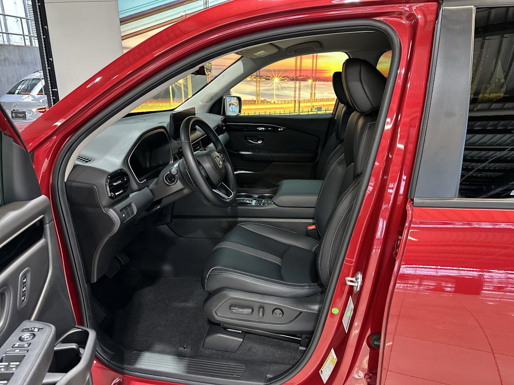 Thumbnail: 2026 Honda Pilot - 11