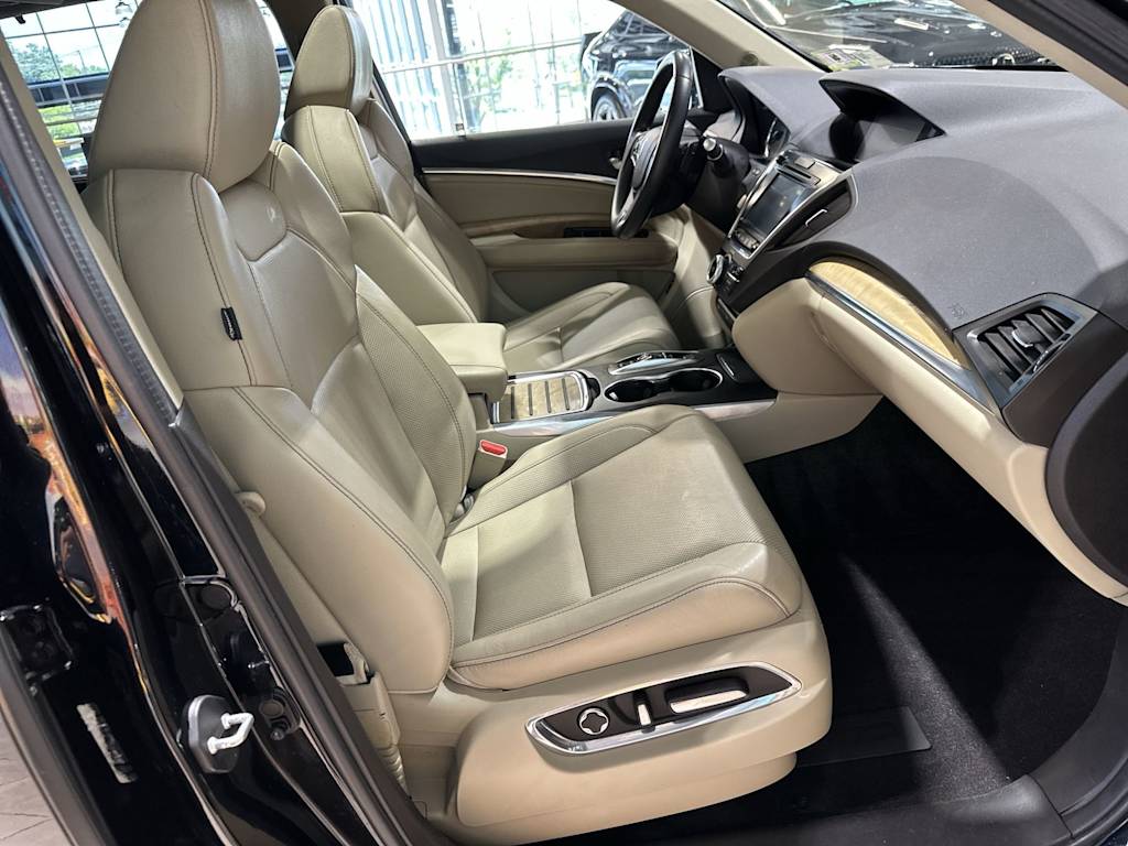 Thumbnail: 2019 Acura MDX - 32