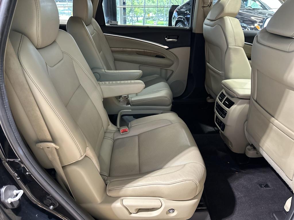 Thumbnail: 2019 Acura MDX - 31