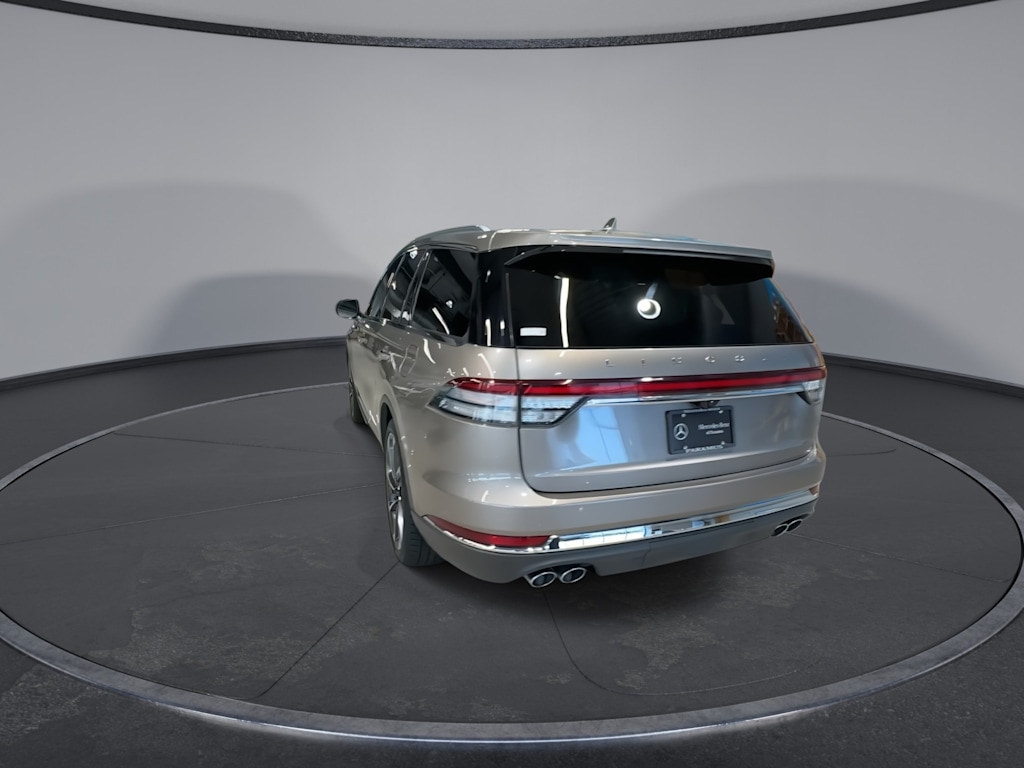 Thumbnail: 2020 Lincoln Aviator - 7