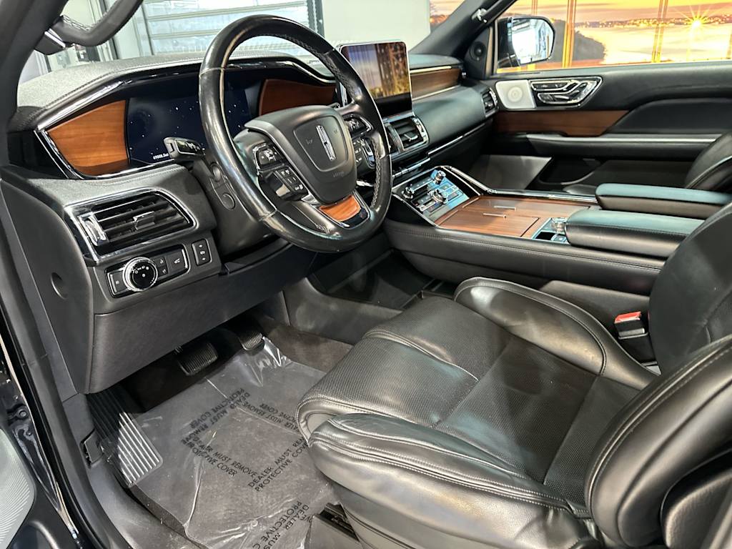 Thumbnail: 2018 Lincoln Navigator - 2