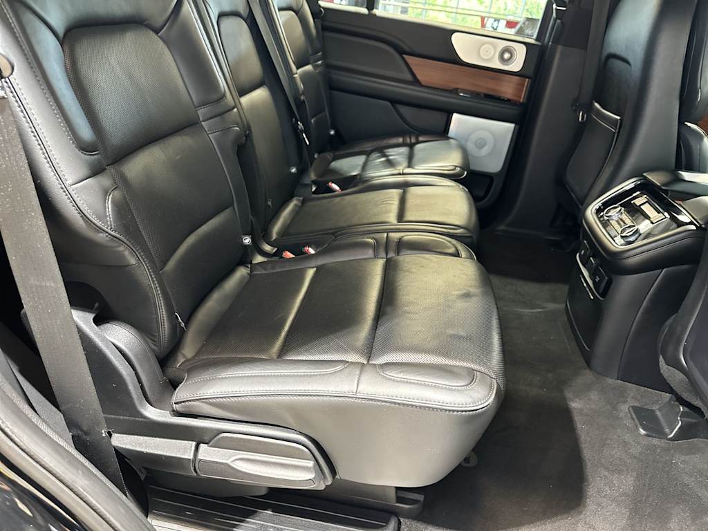 Thumbnail: 2018 Lincoln Navigator - 11