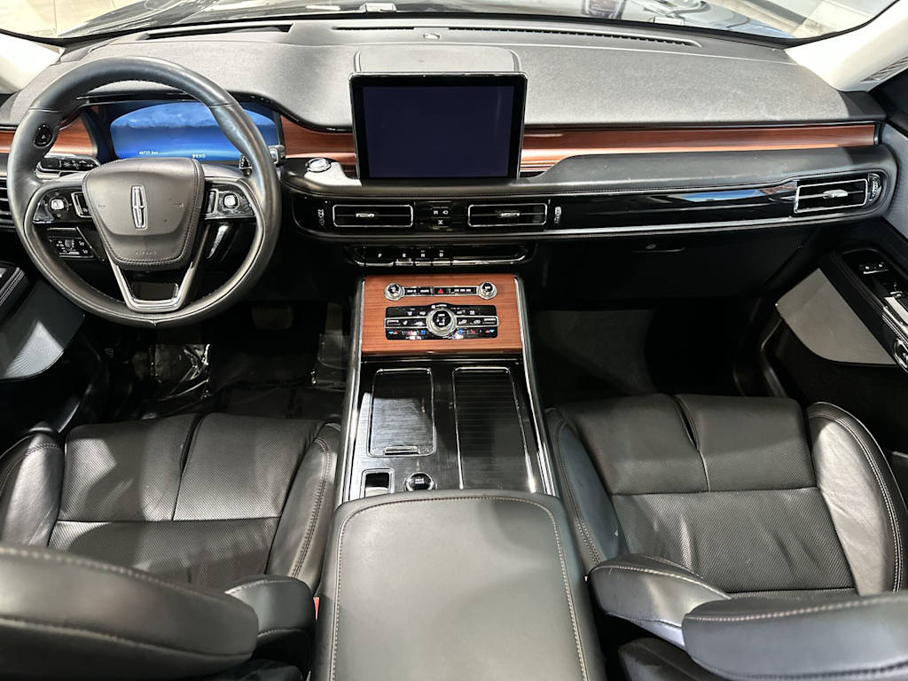 Thumbnail: 2021 Lincoln Aviator - 10