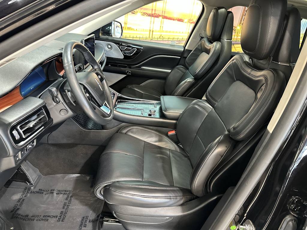 Thumbnail: 2021 Lincoln Aviator - 11