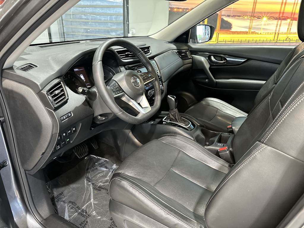 Thumbnail: 2020 Nissan Rogue - 2