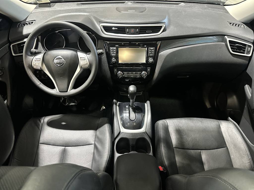 Thumbnail: 2015 Nissan Rogue - 10
