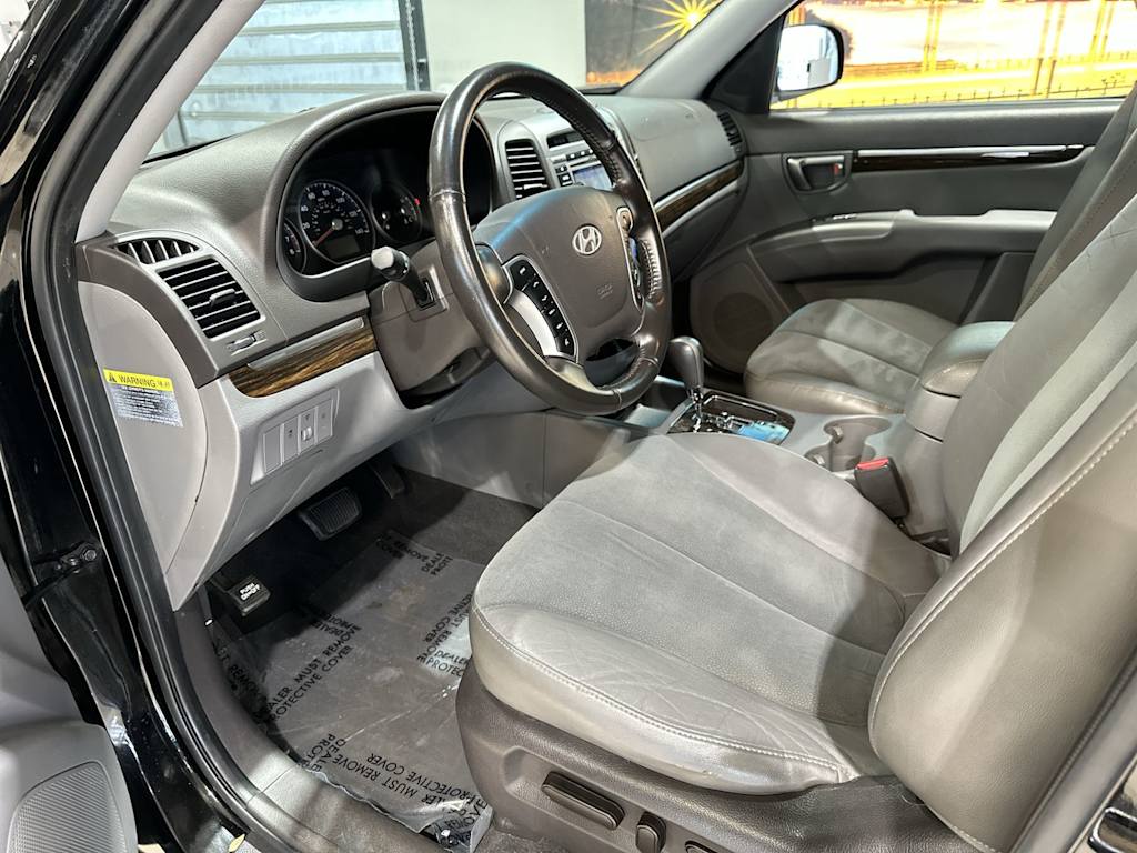 Thumbnail: 2010 Hyundai Santa Fe - 10