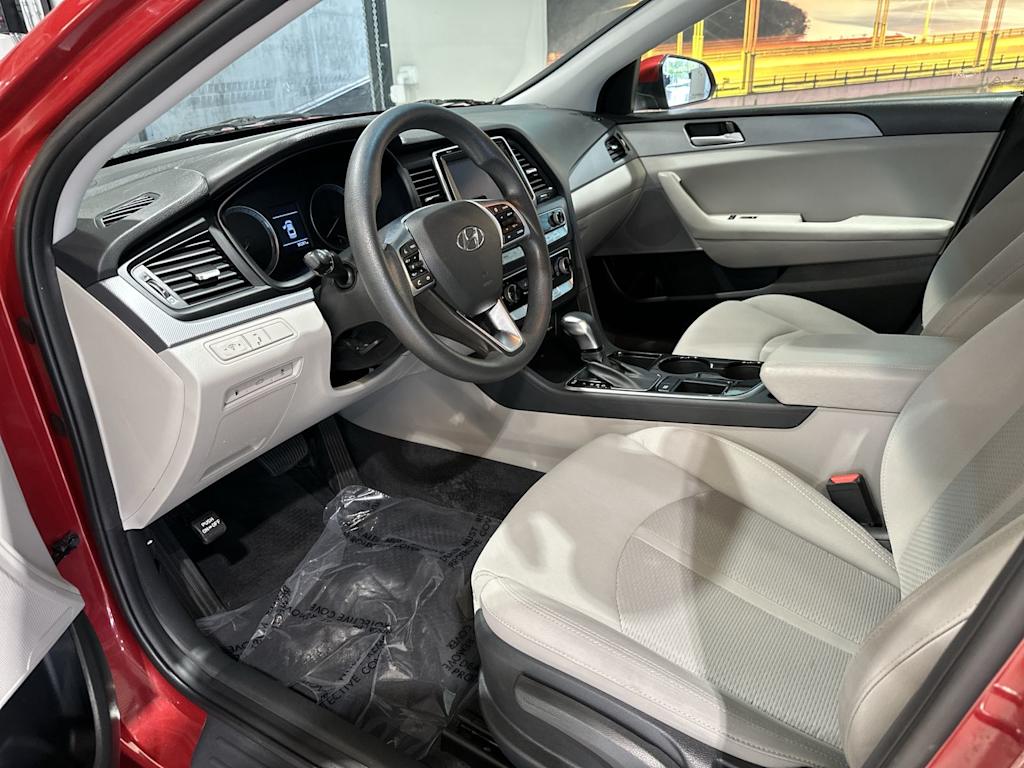Thumbnail: 2019 Hyundai Sonata - 11