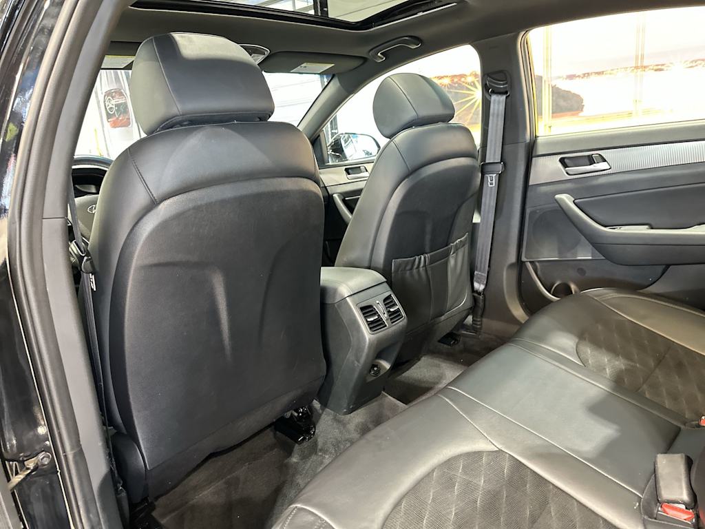Thumbnail: 2019 Hyundai Sonata - 12
