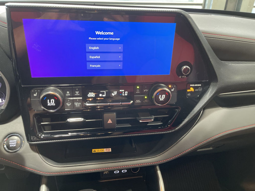 2023 Toyota Highlander XSE 14