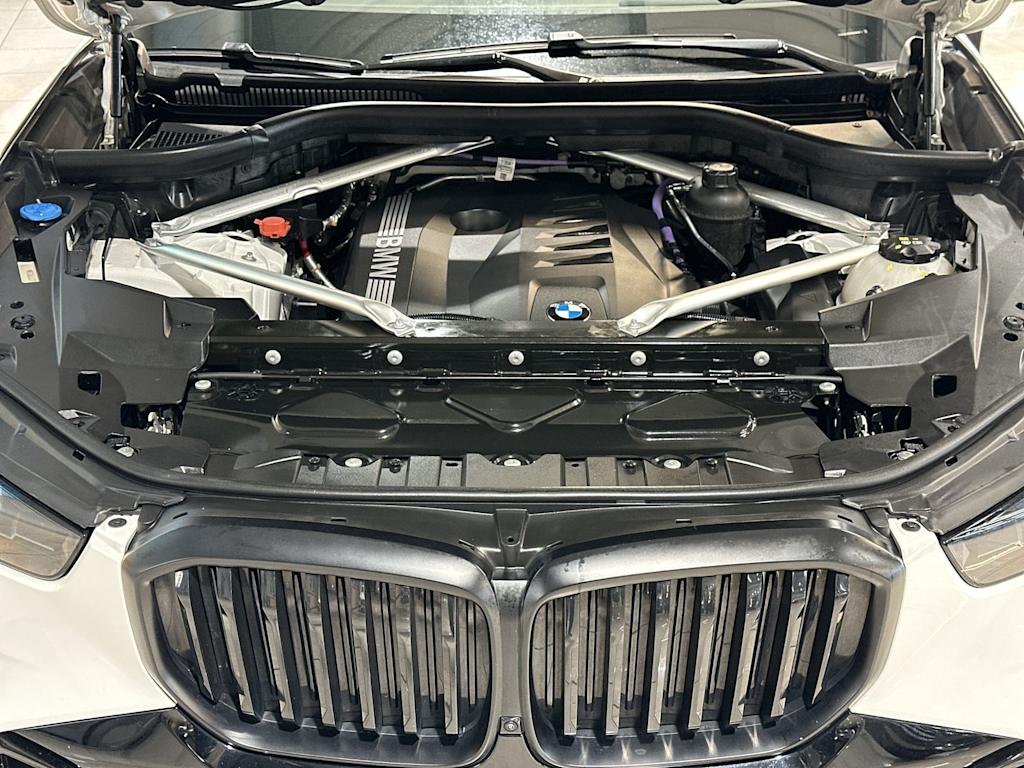Thumbnail: 2024 BMW X5 - 9